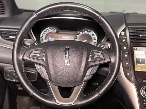 Used 2016 Lincoln MKC Premiere image 15
