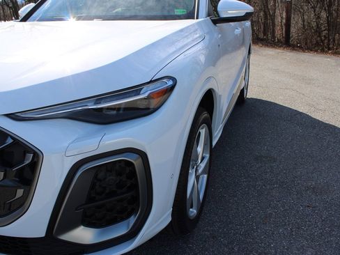 New 2025 Audi Q5 2.0T Premium Plus image 40