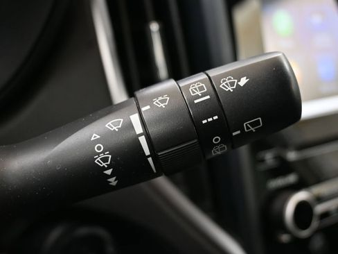 Certified 2023 Subaru Forester Premium image 30