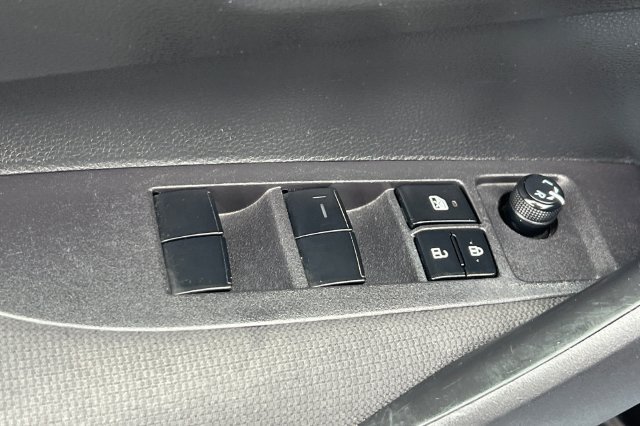 Used 2024 Toyota Corolla LE FWD image 14
