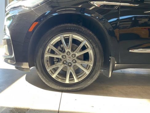 Used 2023 Buick Enclave Essence w/ Experience Buick Package AWD/4WD image 30