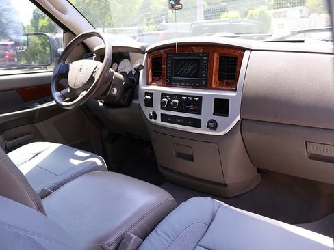 Used 2006 Dodge Ram 2500 Truck Laramie AWD/4WD image 26
