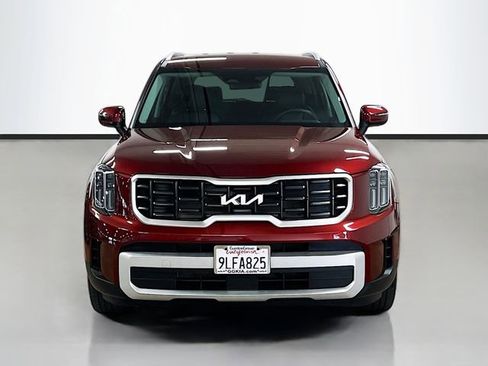 Certified 2024 Kia Telluride S AWD/4WD image 2