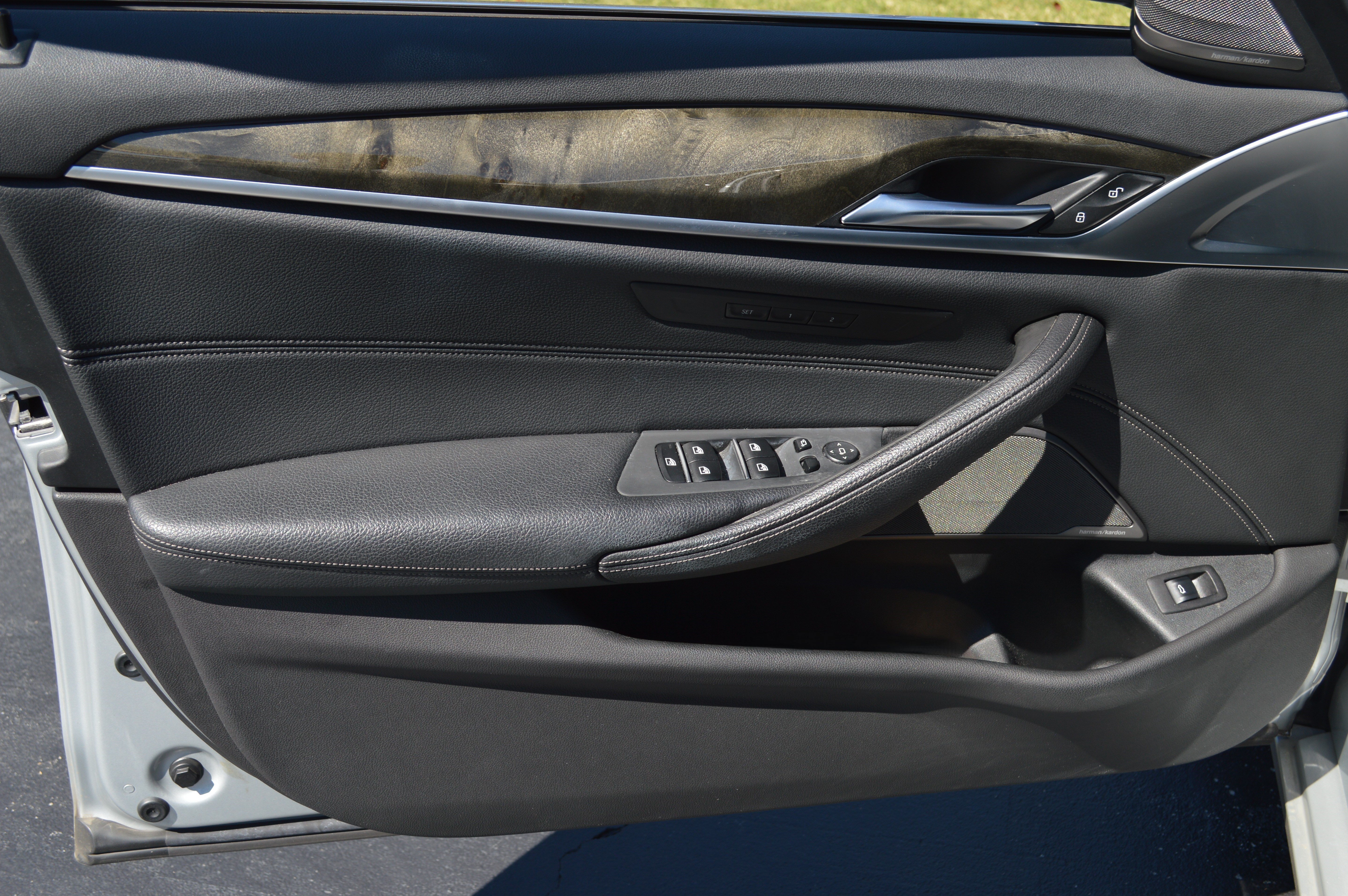 Used 2019 BMW 540i RWD image 13