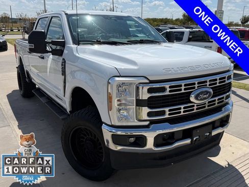 Used 2024 Ford F250 XLT w/ FX4 Off-Road Package AWD/4WD image 4