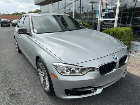 Used 2012 BMW 335i Sedan RWD image 2