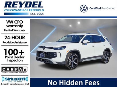 Certified 2025 Volkswagen Tiguan SE