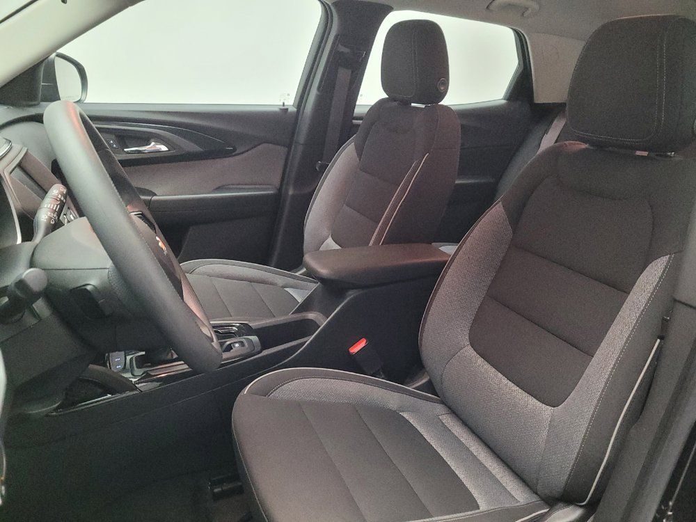 Used 2023 Chevrolet TrailBlazer LS FWD image 17