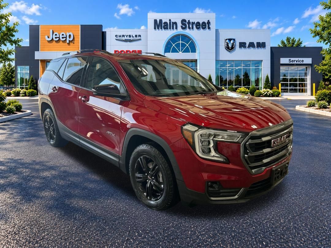 Used 2024 GMC Terrain AT4 w/ Tech Package AWD/4WD image 7