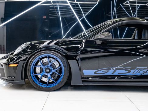 Used 2025 Porsche 911 GT3 RS w/ Weissach Package RWD image 50