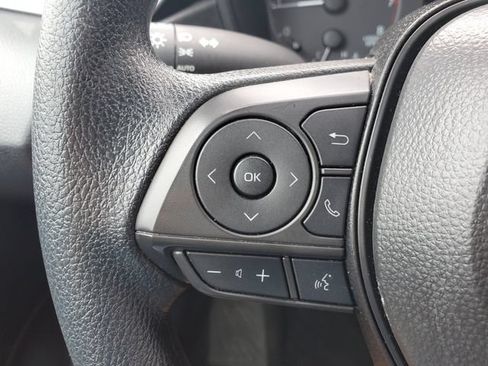 Certified 2025 Toyota Corolla LE FWD image 19