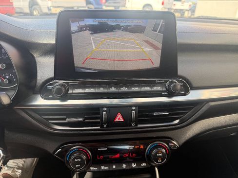 Used 2019 Kia Forte S FWD image 21