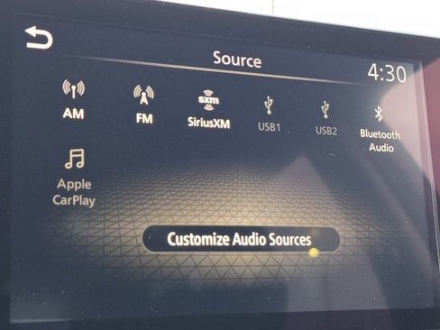 Used 2022 Nissan Rogue SV image 11