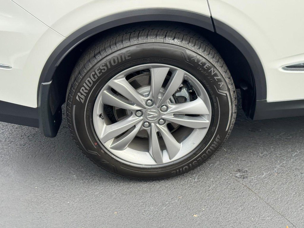 Certified 2026 Acura MDX SH-AWD image 9