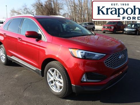 Used 2024 Ford Edge SEL w/ Convenience Package image 1