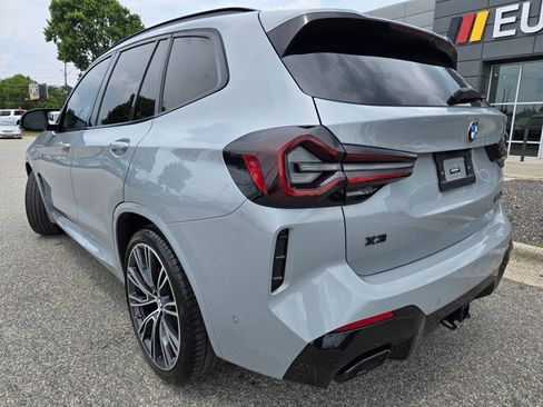 Used 2022 BMW X3 M40i AWD/4WD image 3