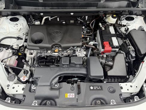 Used 2024 Toyota RAV4 XLE Premium FWD image 32