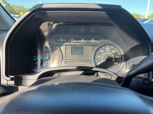 Used 2020 Ford F150 XL image 24