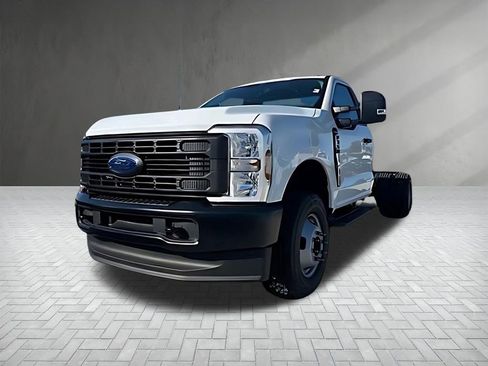 New 2026 Ford F350 XL w/ Snow Plow Prep Package image 3
