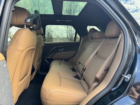 New 2026 Land Rover Range Rover Sport SE AWD/4WD image 14