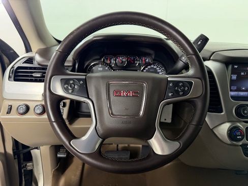Used 2015 GMC Yukon XL SLE w/ Convenience Package AWD/4WD image 12