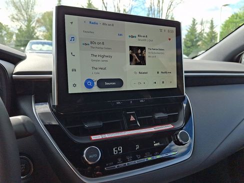 New 2026 Toyota Corolla SE FWD image 17