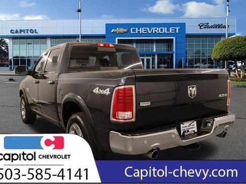 Used 2017 RAM 1500 Laramie w/ Convenience Group AWD/4WD image 6