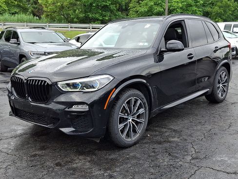 Used 2019 BMW X5 xDrive40i w/ M Sport Package AWD/4WD image 3