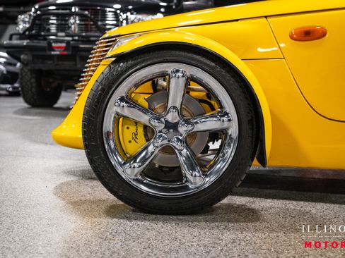 Used 1999 Plymouth Prowler RWD image 9