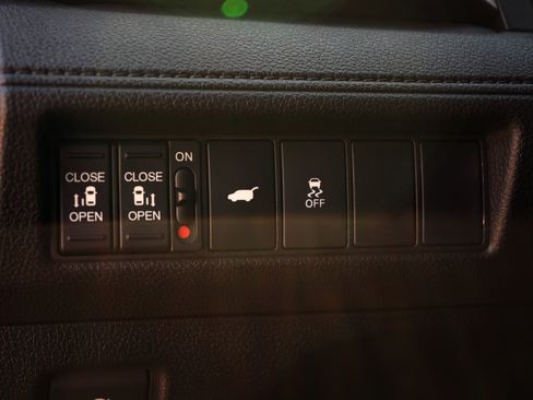 Used 2026 Honda Odyssey EX-L image 40