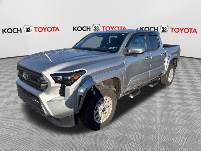 Used 2024 Toyota Tacoma SR5 AWD/4WD image 3