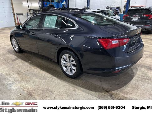 Used 2023 Chevrolet Malibu LT FWD image 7