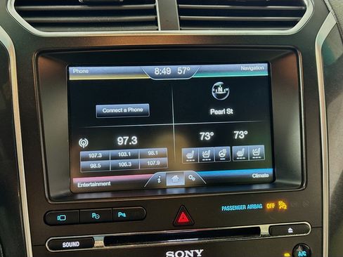 Used 2016 Ford Explorer Limited w/ Equipment Group 301A AWD/4WD image 18