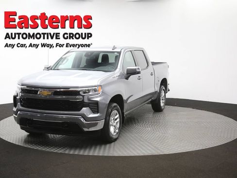 Used 2023 Chevrolet Silverado 1500 LT AWD/4WD image 56