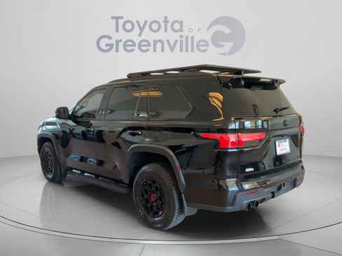 Used 2025 Toyota Sequoia TRD Pro AWD/4WD image 2