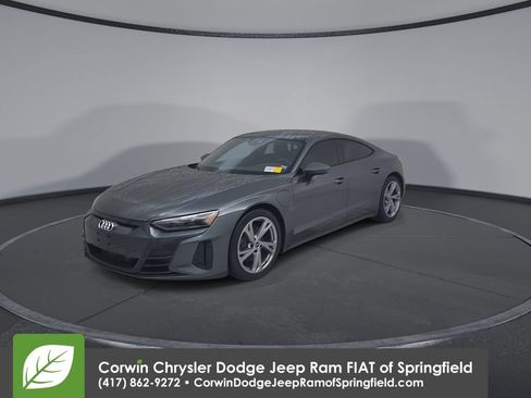 Used 2023 Audi e-tron GT Premium Plus AWD/4WD image 7