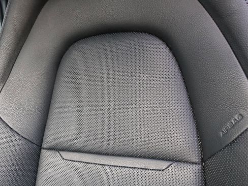 Used 2023 Porsche Panamera Platinum Edition image 39