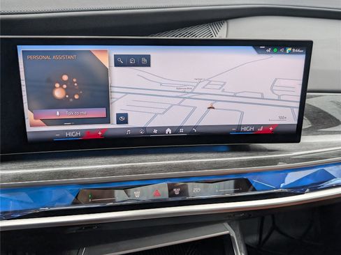 Used 2023 BMW 760i xDrive w/ Parking Assistance Package image 33