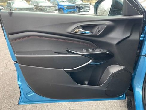 New 2026 Chevrolet Trax RS w/ Driver Confidence Package image 15