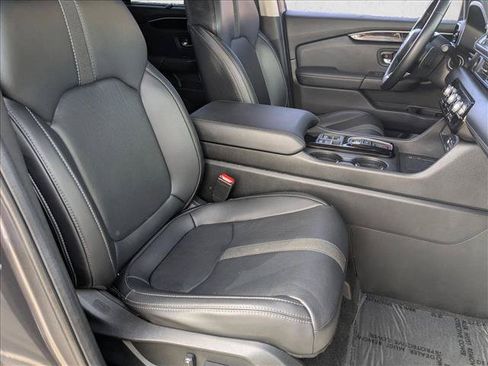 Used 2024 Honda Pilot EX-L image 19