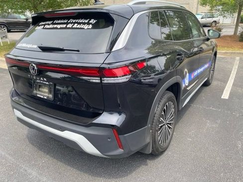 Used 2025 Volkswagen Tiguan S FWD image 11