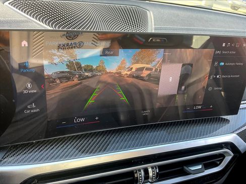 Used 2023 BMW M3 Competition w/ Executive Package image 23