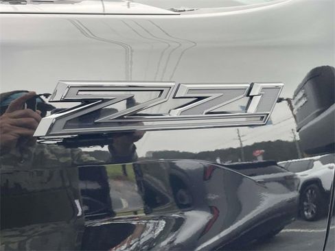 Certified 2025 Chevrolet Silverado 2500 Custom w/ Custom Value Package image 10