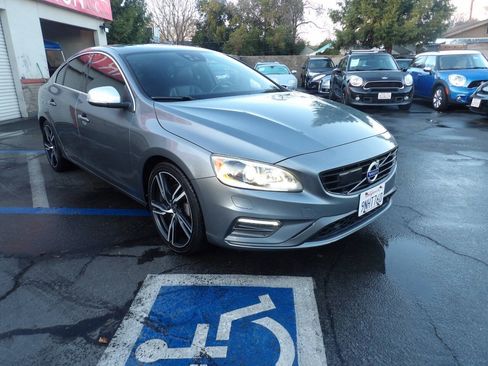 Used 2017 Volvo S60 T6 R-Design Platinum AWD/4WD image 2