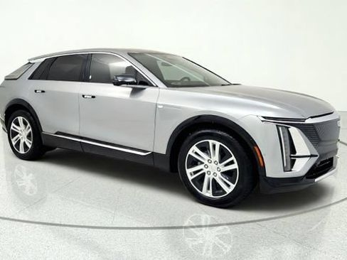 Used 2024 Cadillac Lyriq Tech w/ Driver Assist Package RWD image 1