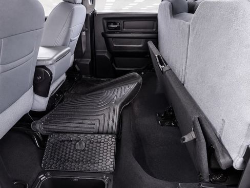 Used 2019 RAM 1500 Express w/ Wheel & Sound Group AWD/4WD image 24