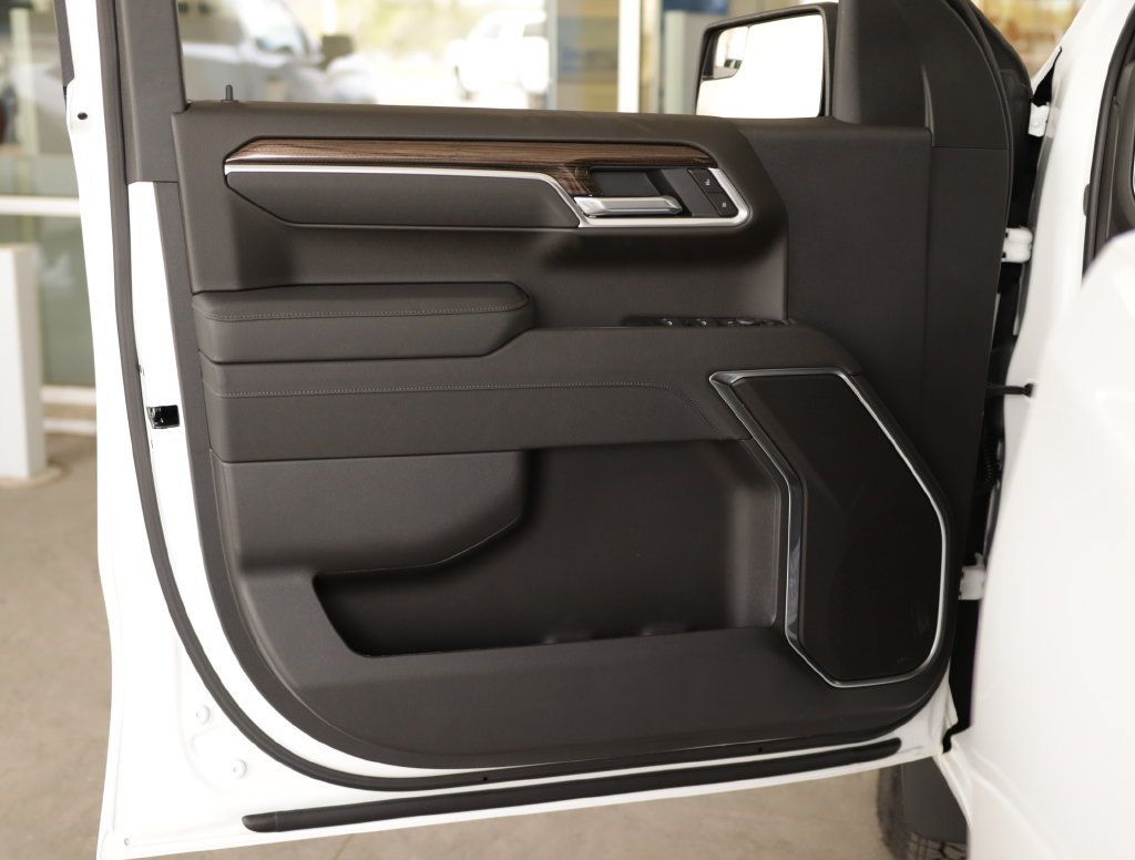 New 2026 Chevrolet Silverado 1500 RST w/ Protection Package AWD/4WD image 25