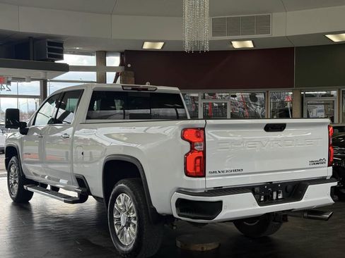 Used 2022 Chevrolet Silverado 2500 High Country AWD/4WD image 7