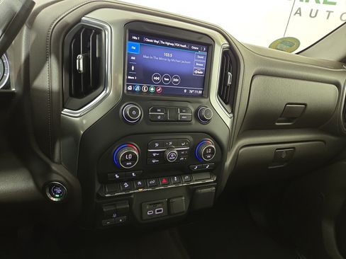 Certified 2019 Chevrolet Silverado 1500 LT w/ All-Star Edition AWD/4WD image 21