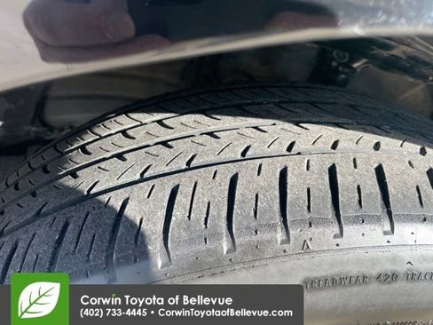 Used 2011 Toyota Venza w/ Premium Pkg #2 image 28